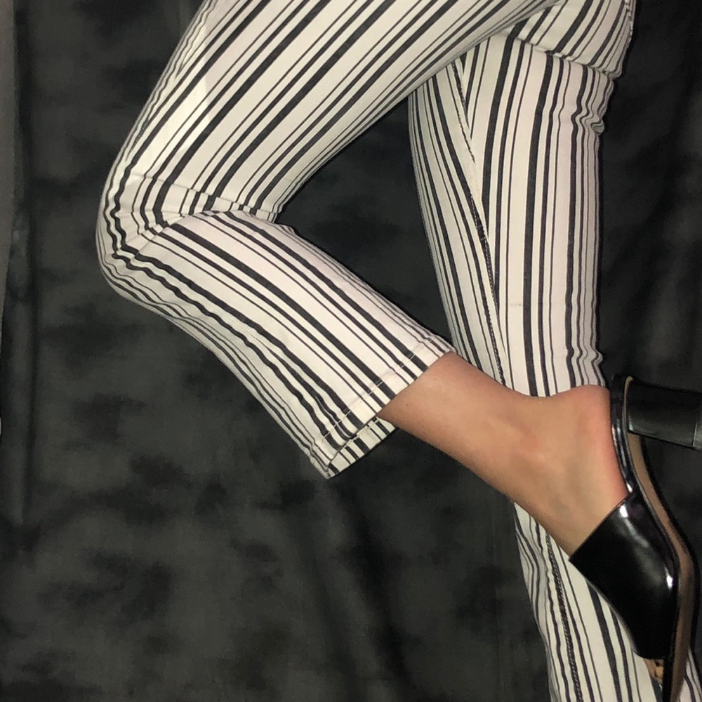 pants - Picture 2 of 4